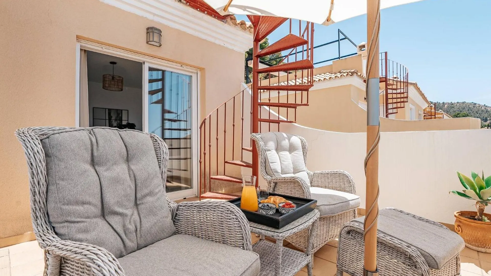 New Renovated Townhouse With Sea View And Jacuzzi Villa Malaga Spain
