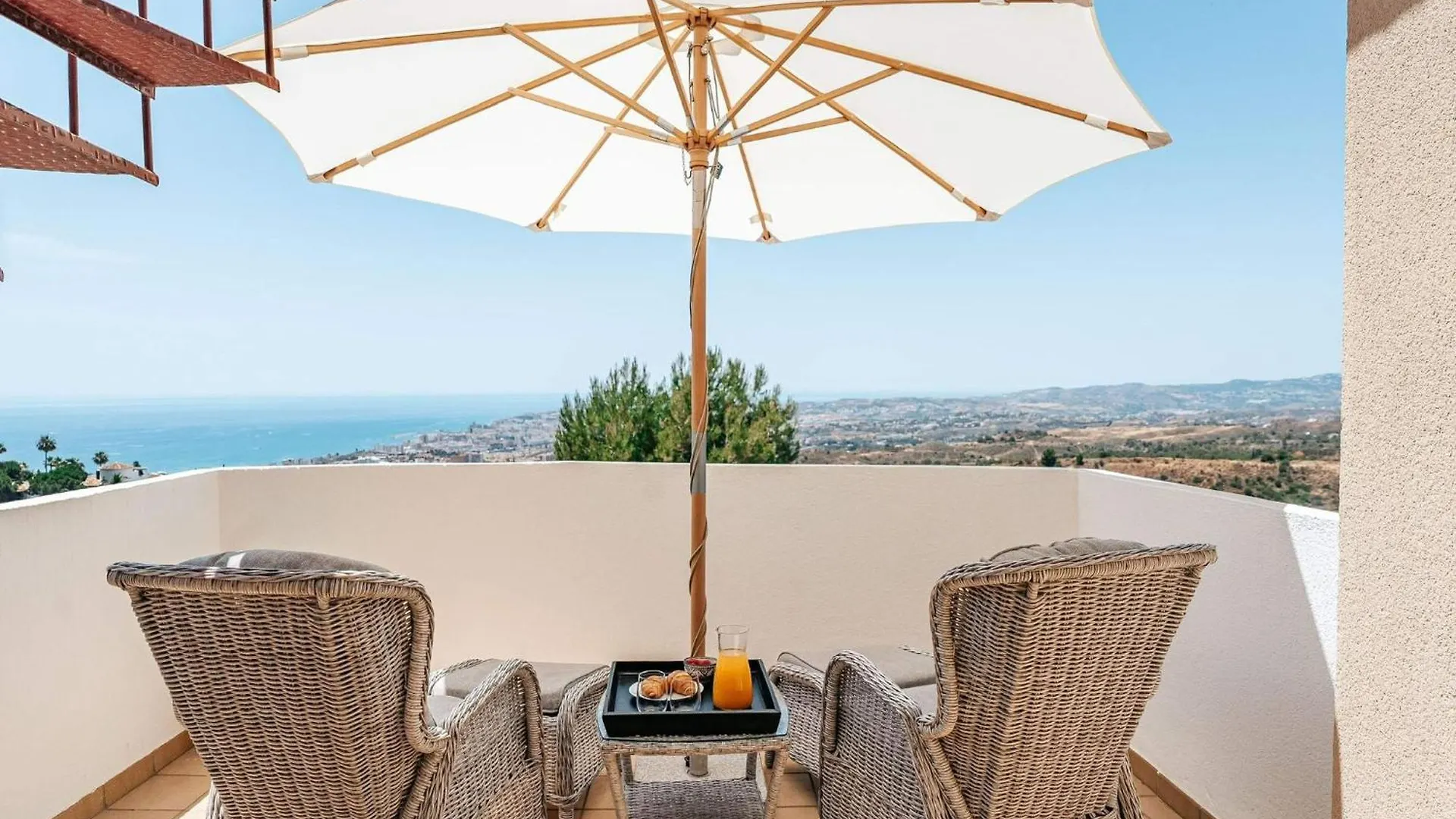 Holiday home New Renovated Townhouse With Sea View And Jacuzzi Villa Malaga
