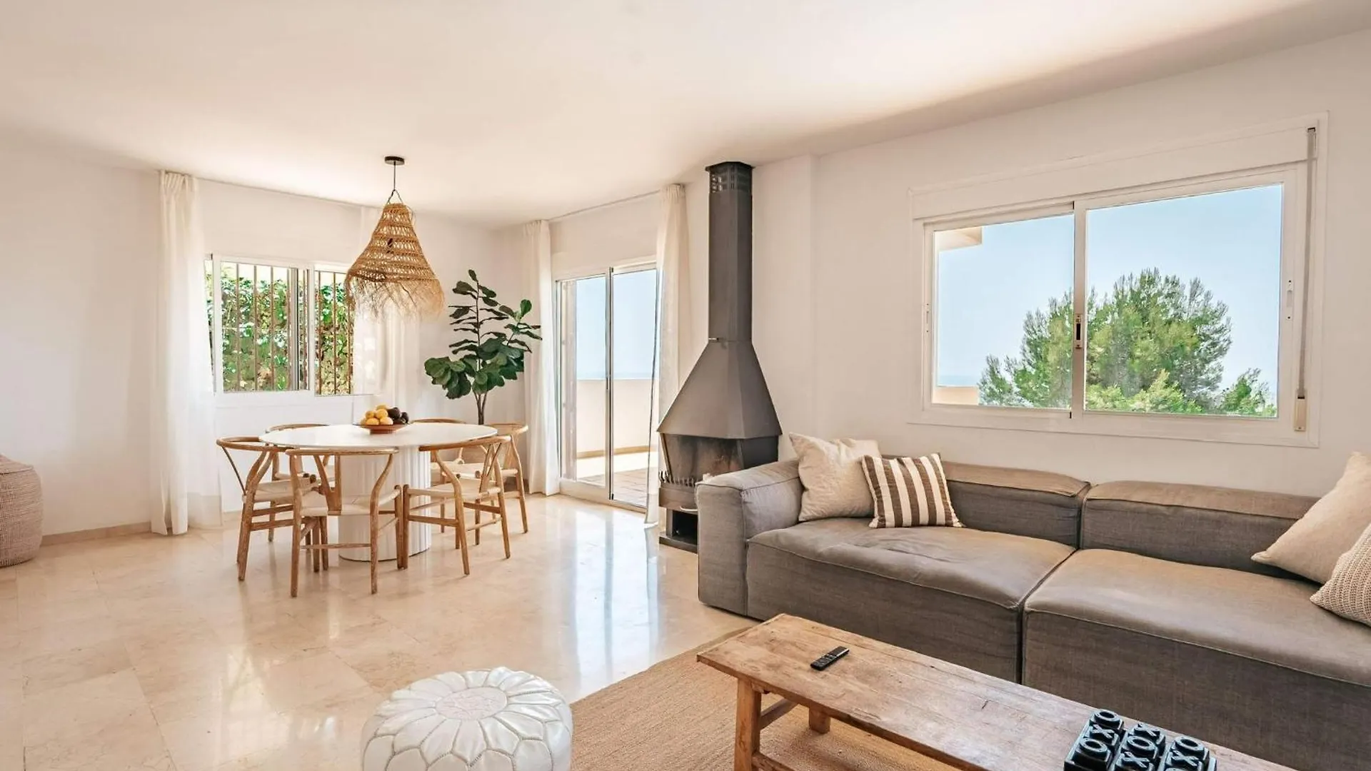 New Renovated Townhouse With Sea View And Jacuzzi Villa Malaga Spain