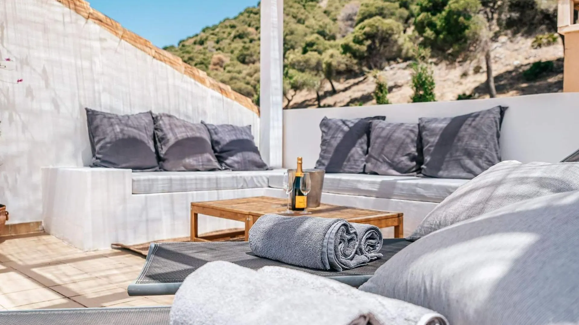 New Renovated Townhouse With Sea View And Jacuzzi Villa Malaga